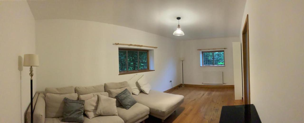 Delightful 4bd Full Of Flair Kent *